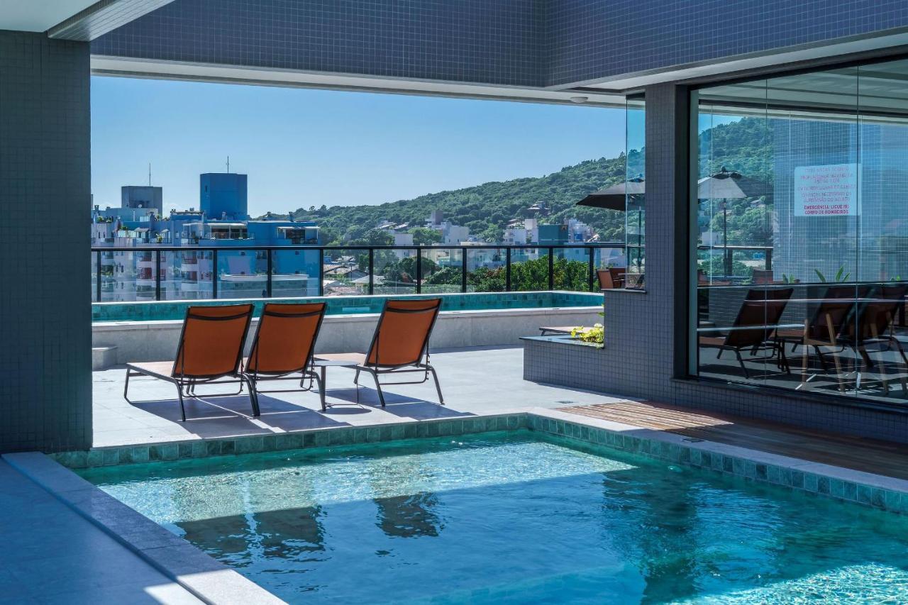 Adra 301 - Apartamento No Centro De Bombinhas - Rooftop Com Piscina E Academia - A Poucos Metros Da Praia - ภายนอก รูปภาพ